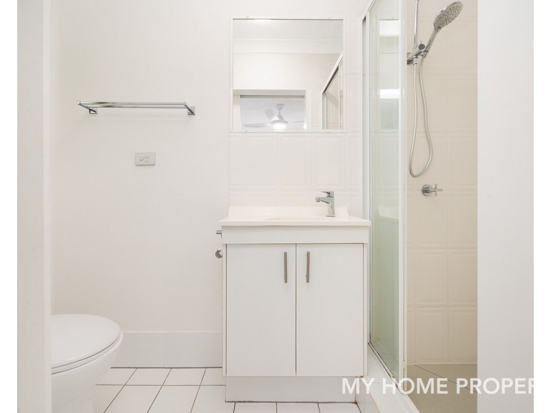 4/50 Rialto Street, Coorparoo QLD 4151