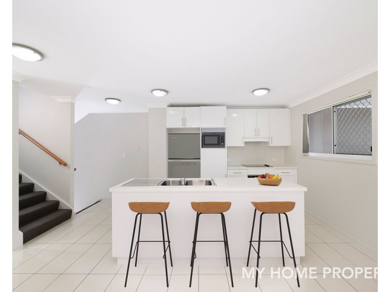 16/102-108 Nicholson Street, Greenslopes QLD 4120
