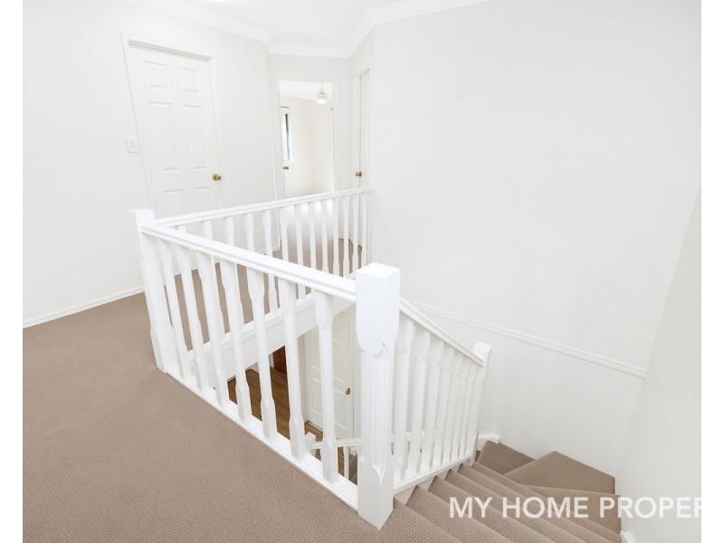 2/20 Thurston Street, Tingalpa QLD 4173