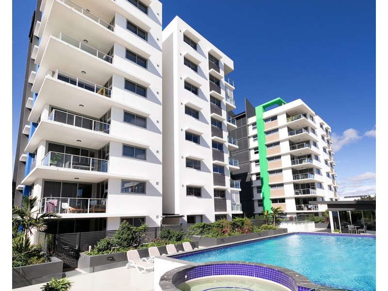 282/33 Lakefront Crescent, Varsity Lakes QLD 4227