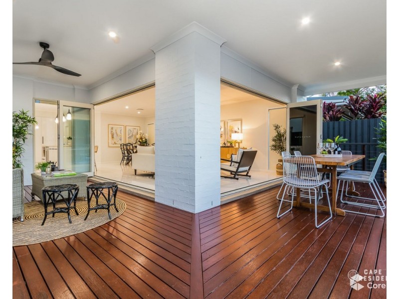 83a Smallman Street, Bulimba QLD 4171