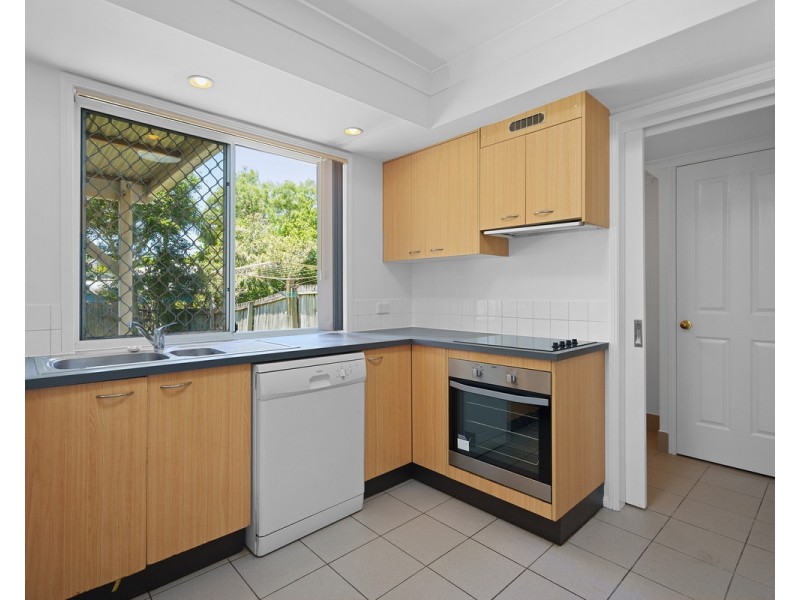 1/15 Austin Street, Wavell Heights QLD 4012