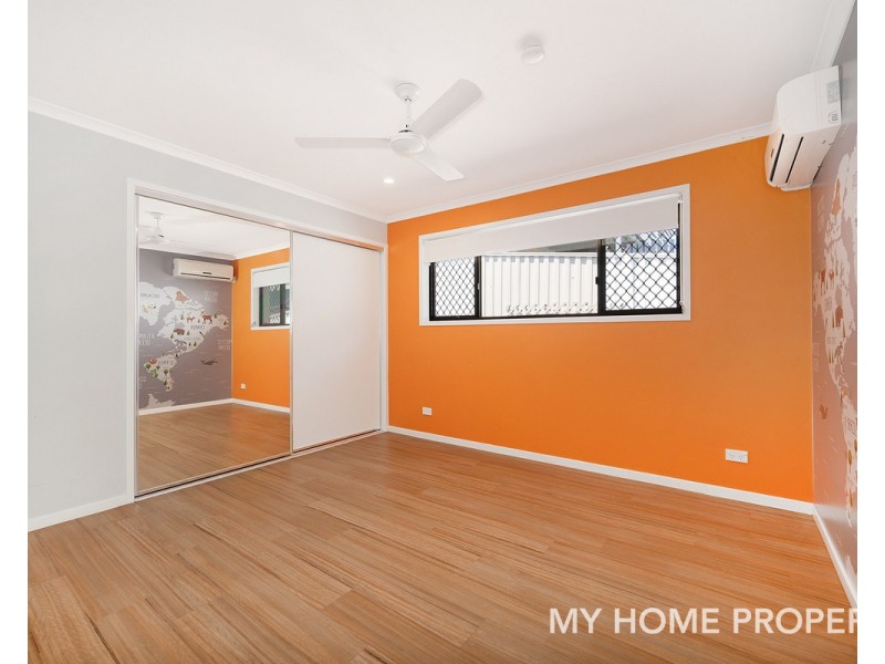 6 Jindabyne Crt, Highland Park QLD 4211