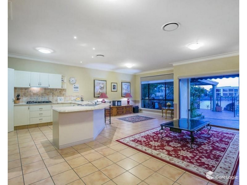 11 Windchimes Way, Helensvale QLD 4212