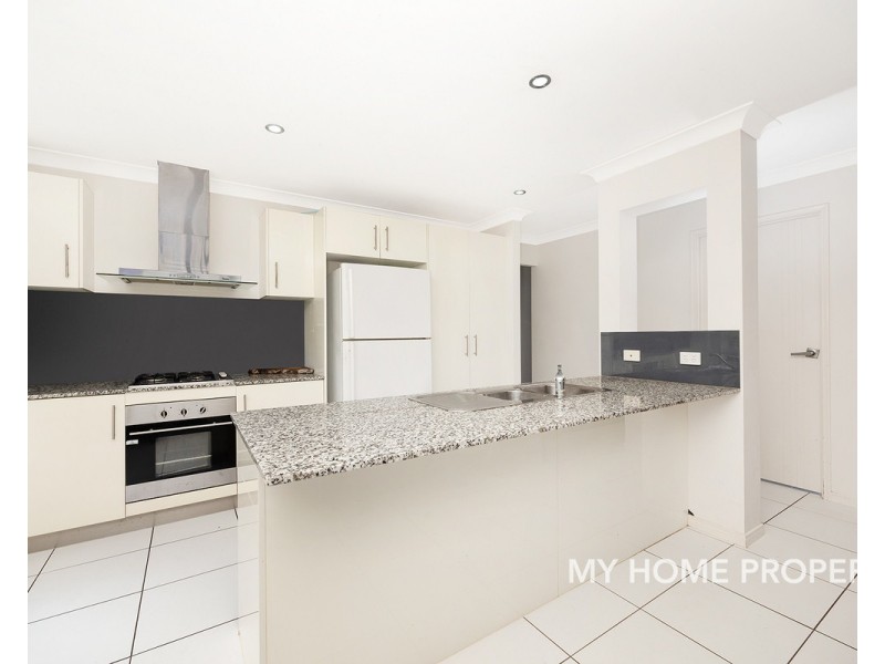 34 Brentwood Drive, Bundamba QLD 4304