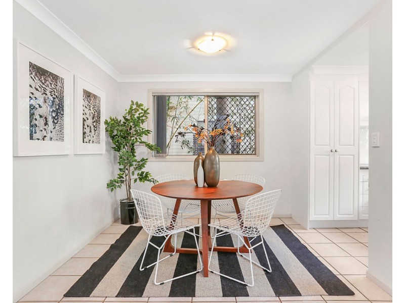 4/55 Riding Road, Hawthorne QLD 4171