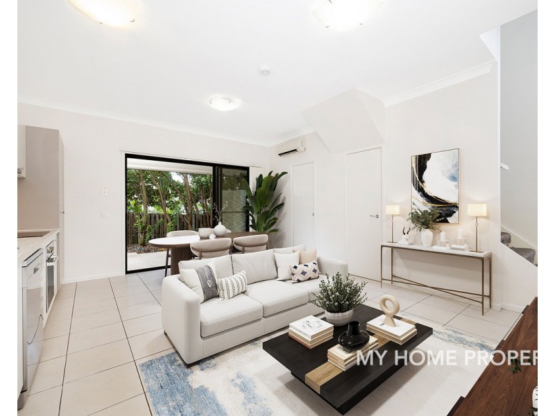 17/3 Swordgrass Crt, Kallangur QLD 4503