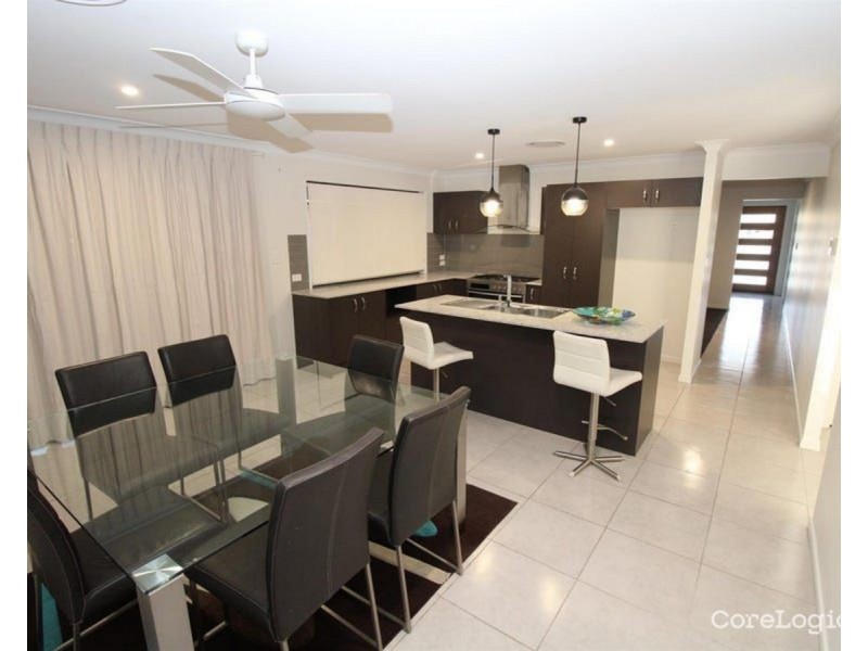 11 Richmond Terrace, Plainland QLD 4341