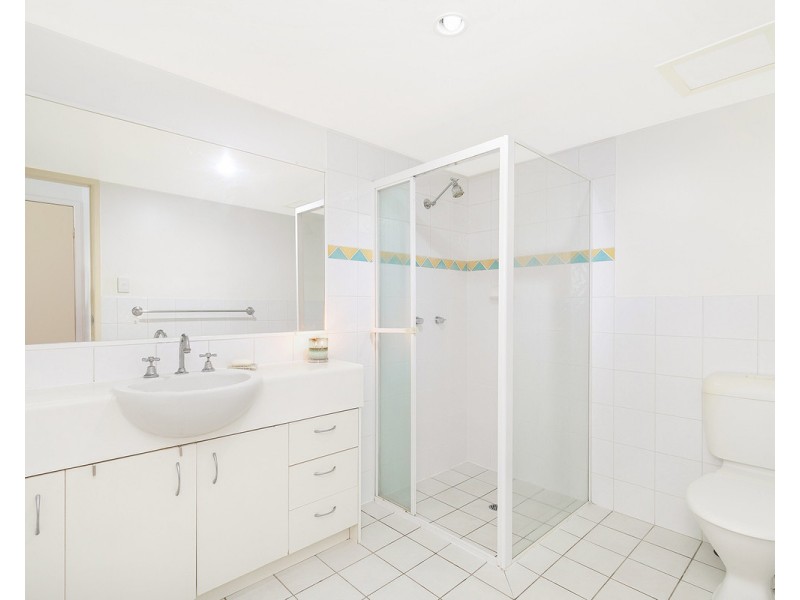 5/175 Merthyr Road, New Farm QLD 4005