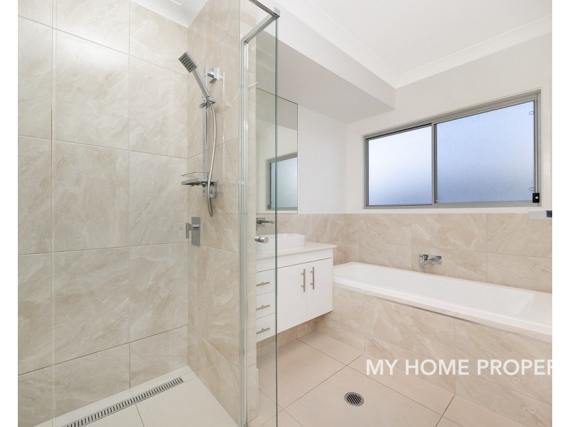 23 Marney Street, Chapel Hill QLD 4069