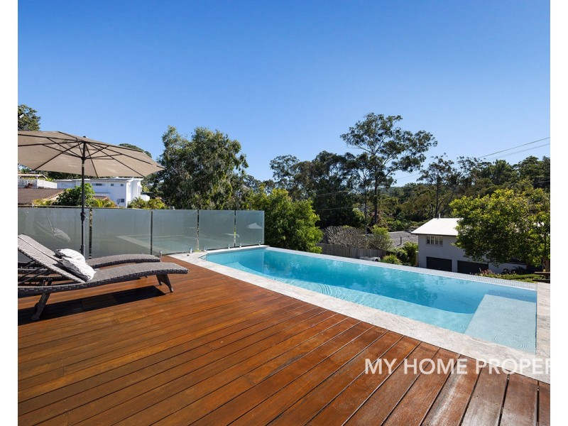 23 Marney Street, Chapel Hill QLD 4069