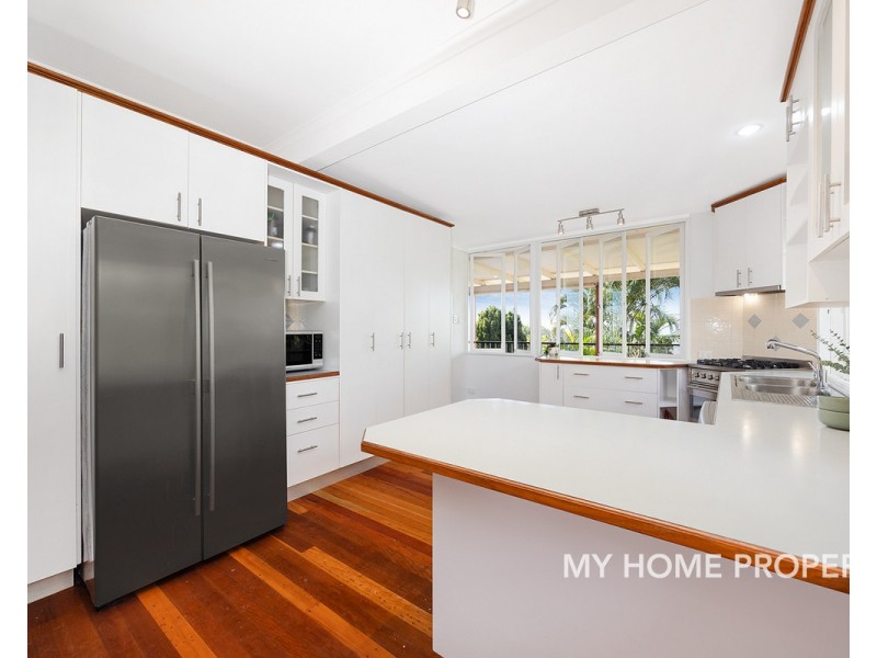 535 Tingal Road, Wynnum QLD 4178