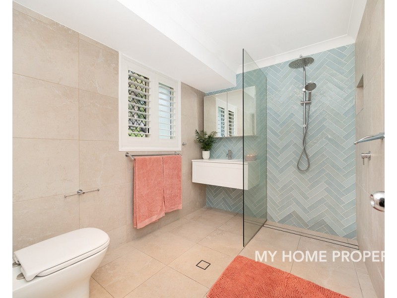 30 Quandong Court, Arana Hills QLD 4054