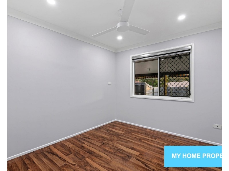 33 Brandella Street, Belmont QLD 4153