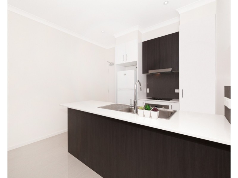 2/76 Gainsborough Street, Moorooka QLD 4105