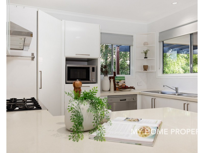 11/36 Andrew Street, Balmoral QLD 4171