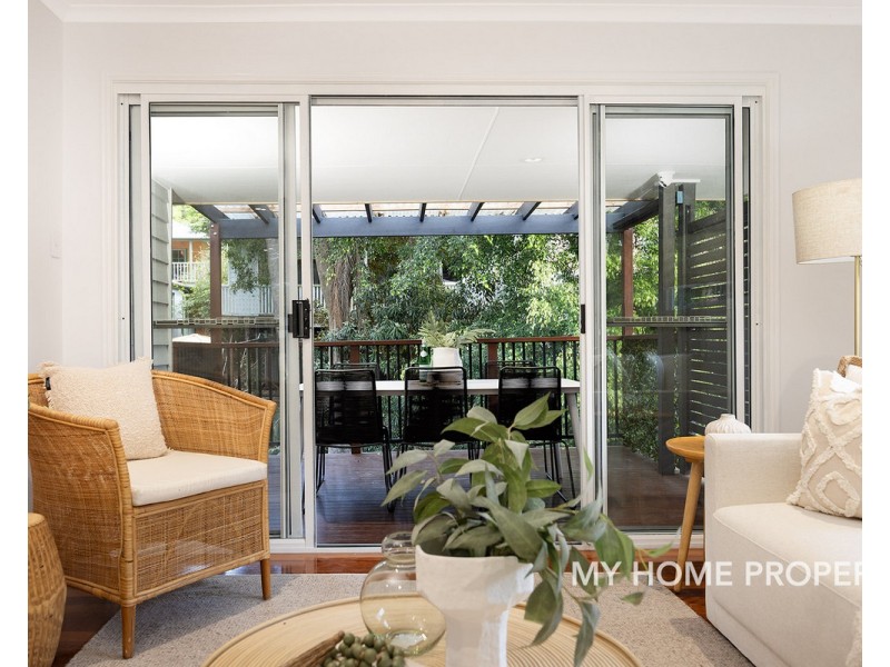 11/36 Andrew Street, Balmoral QLD 4171