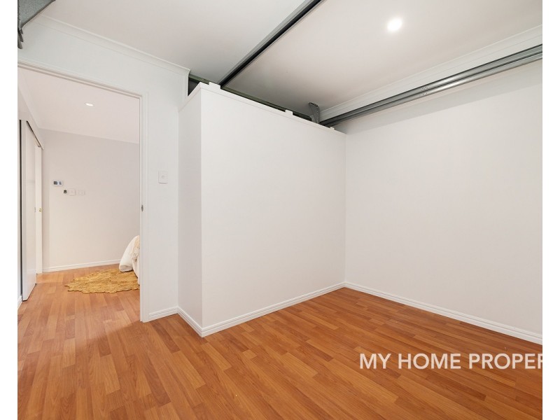 11/36 Andrew Street, Balmoral QLD 4171