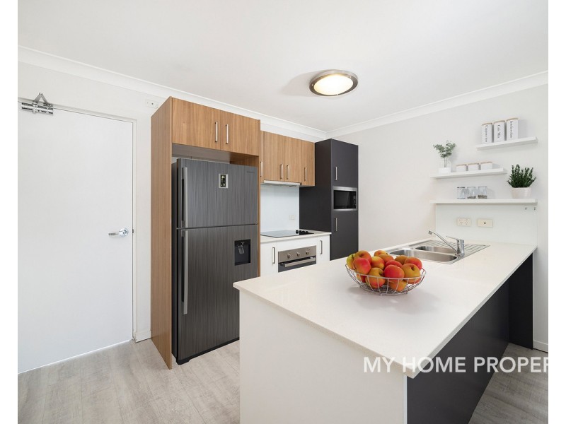 231/83 Lawson Street, Morningside QLD 4170