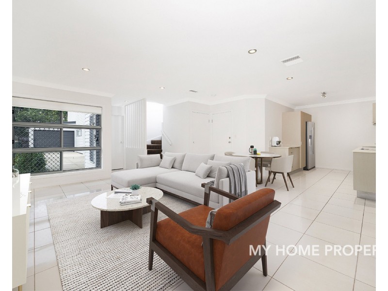 15/17 Hilltop Court, Carina QLD 4152