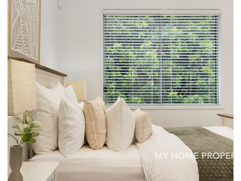 72 Dover Street, Hawthorne QLD 4171