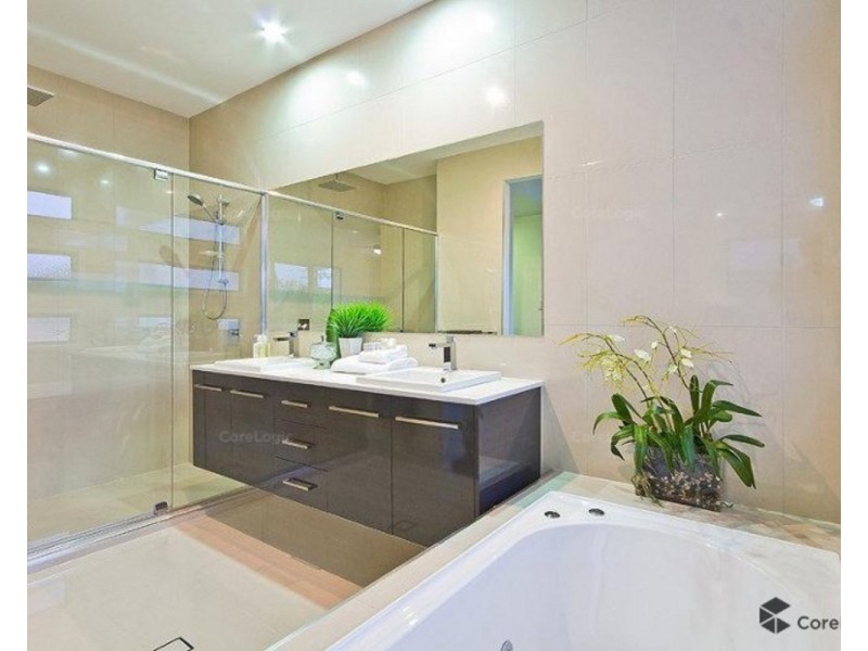 6 Cowper Street, Bulimba QLD 4171