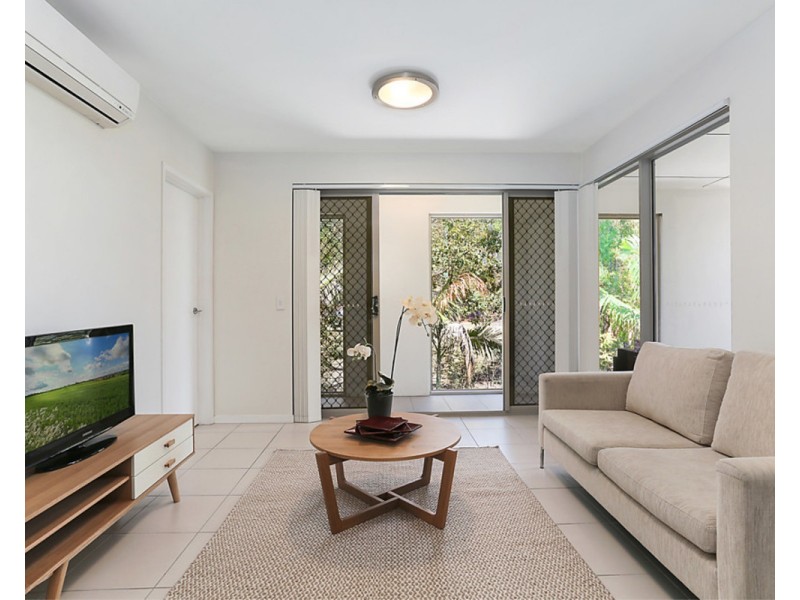 23/11 Riding Road, Hawthorne QLD 4171