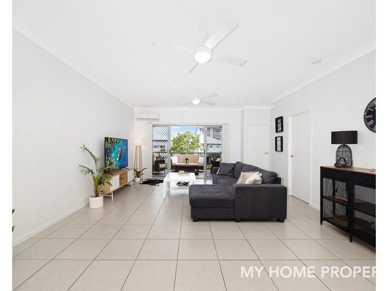 4/18 Charlie Street, Zillmere QLD 4034