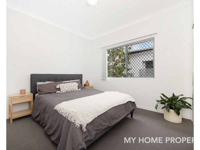 4/18 Charlie Street, Zillmere QLD 4034