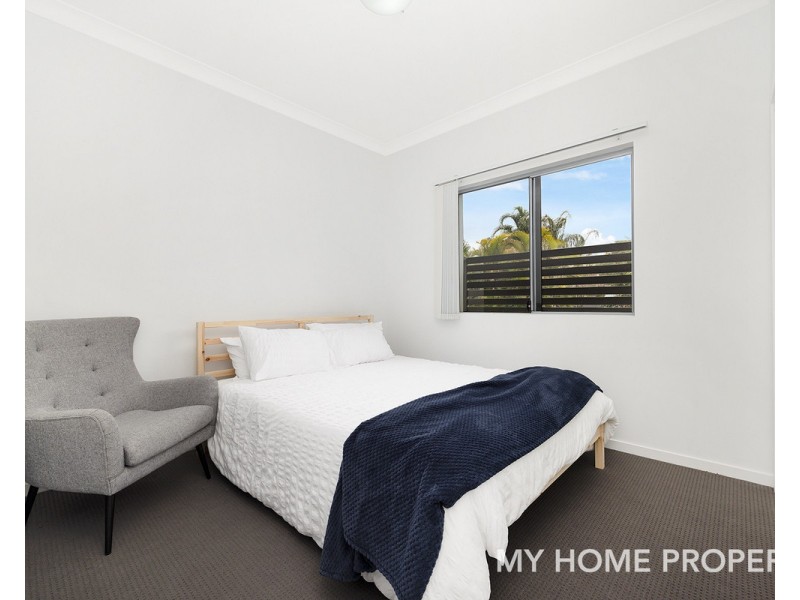 4/18 Charlie Street, Zillmere QLD 4034