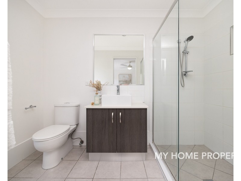 1/9 Wild Kaiser Road, Coomera QLD 4209