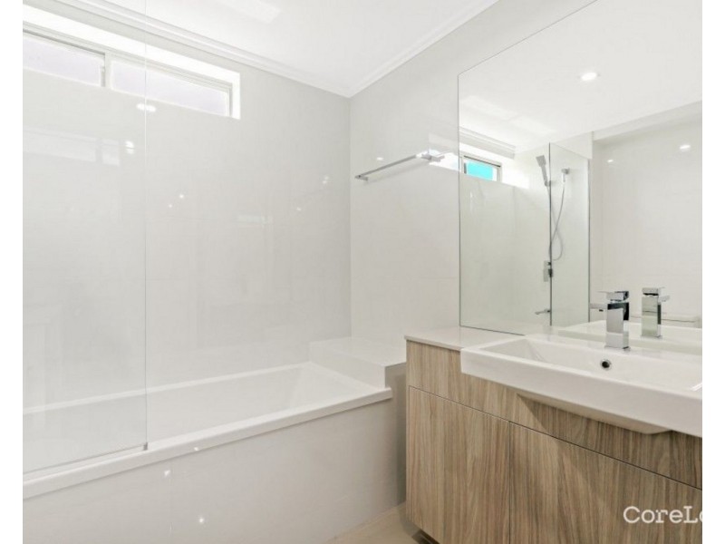 12/36 Eighth Avenue, Coorparoo QLD 4151