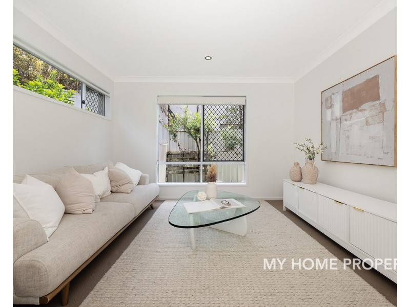 1/9 Wild Kaiser Road, Coomera QLD 4209