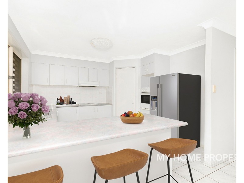 27 Brandella Street, Belmont QLD 4153