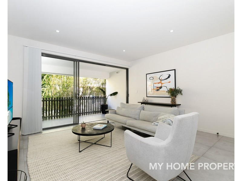8/15 Lytton Road, Bulimba QLD 4171