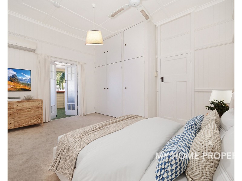 14 Tandoor Street, Morningside QLD 4170