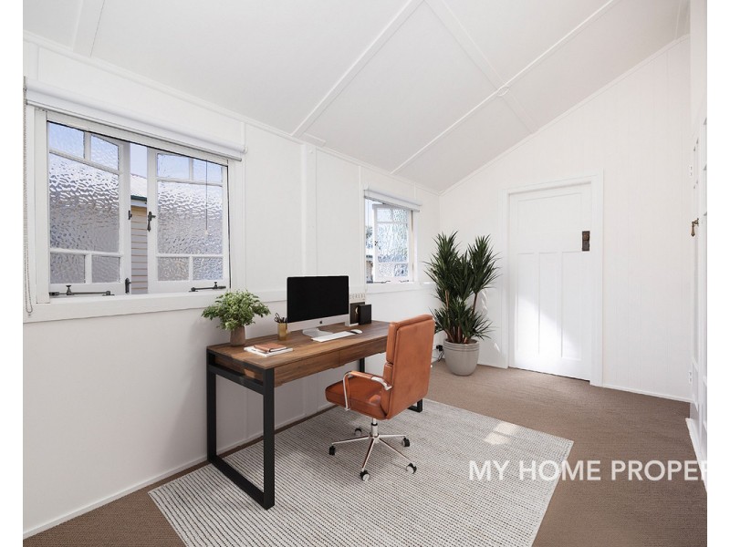 14 Tandoor Street, Morningside QLD 4170
