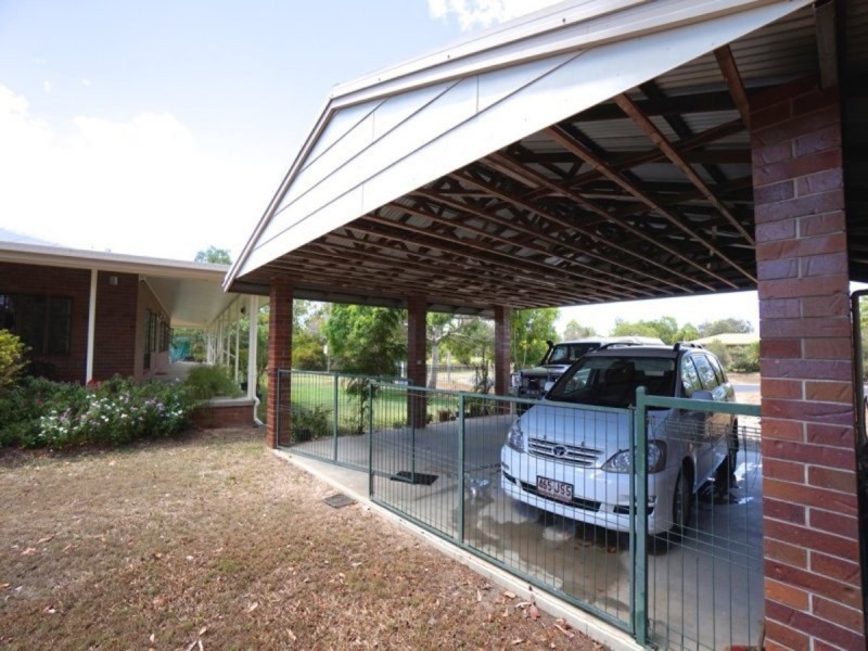 3 Raintree Close, Mareeba QLD 4880