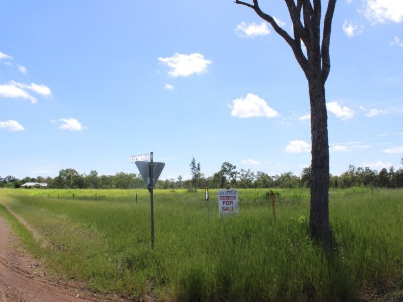 37 Studt Road, Mareeba QLD 4880