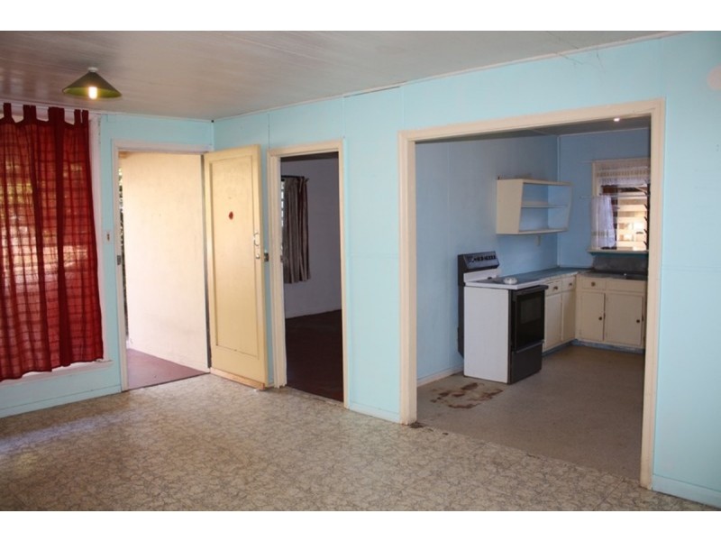 2 Hyde Street, Dimbulah QLD 4872