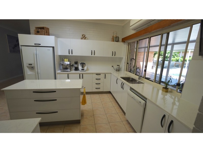 9 Gallo Drive, Mareeba QLD 4880