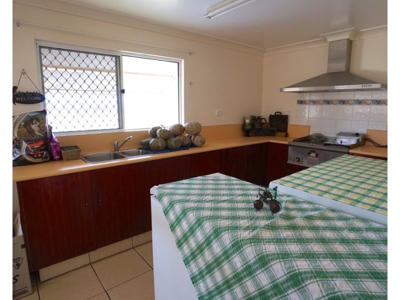 142 Bower Road, Mareeba QLD 4880