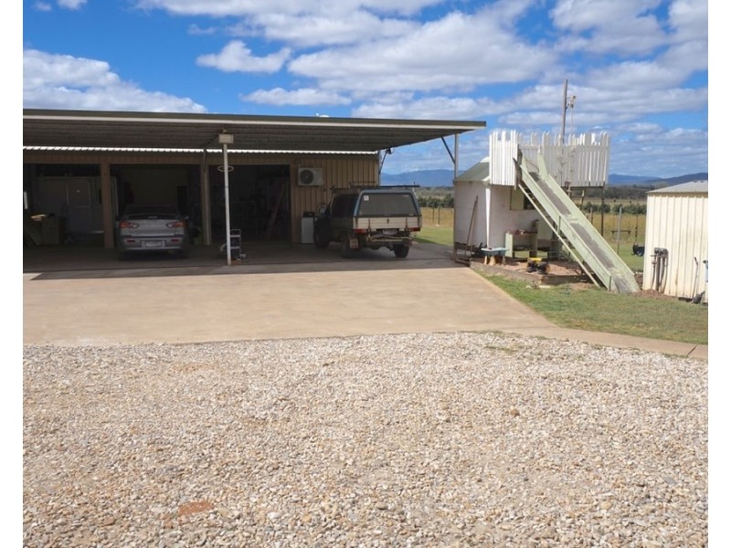 142 Bower Road, Mareeba QLD 4880