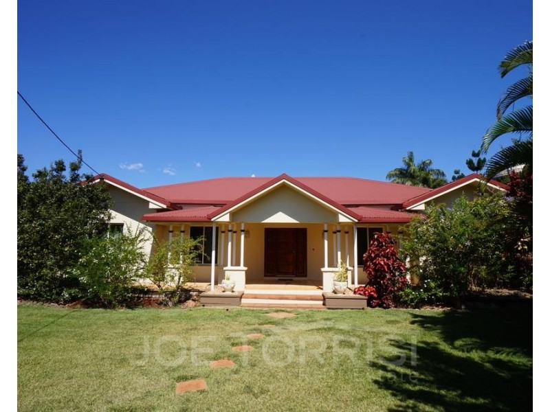 2 Josephine Close, Mareeba QLD 4880