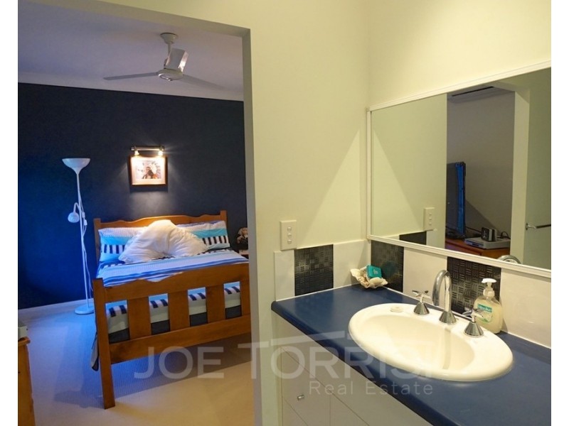 2 Josephine Close, Mareeba QLD 4880