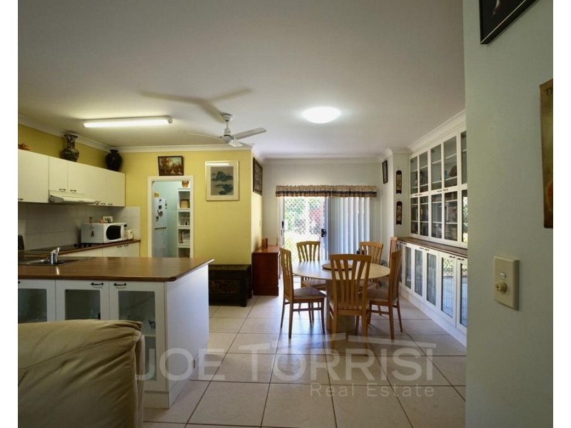 2 Josephine Close, Mareeba QLD 4880