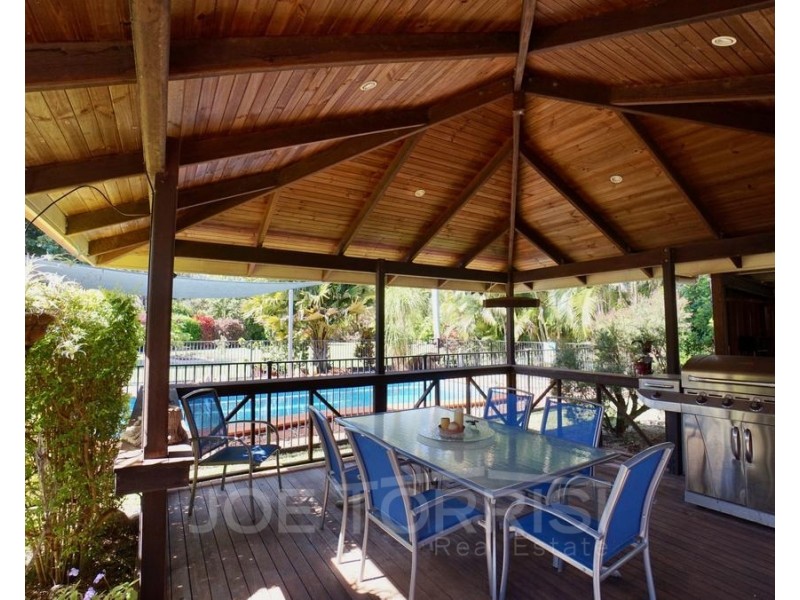 2 Josephine Close, Mareeba QLD 4880