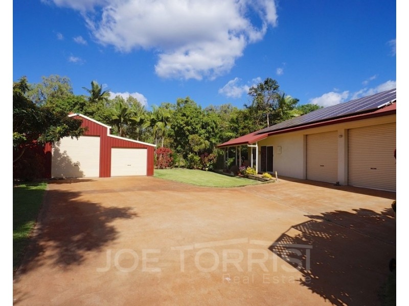 2 Josephine Close, Mareeba QLD 4880