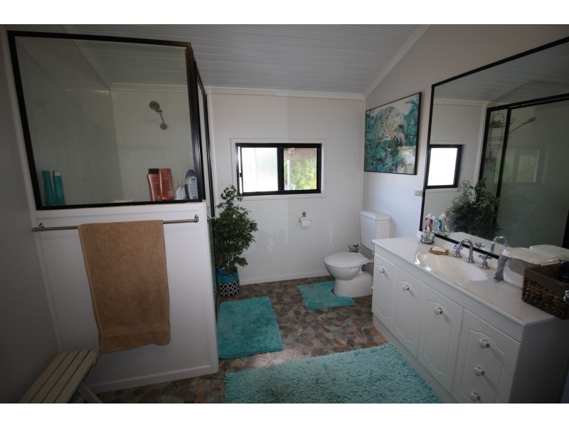 49 Walsh Street, Mareeba QLD 4880