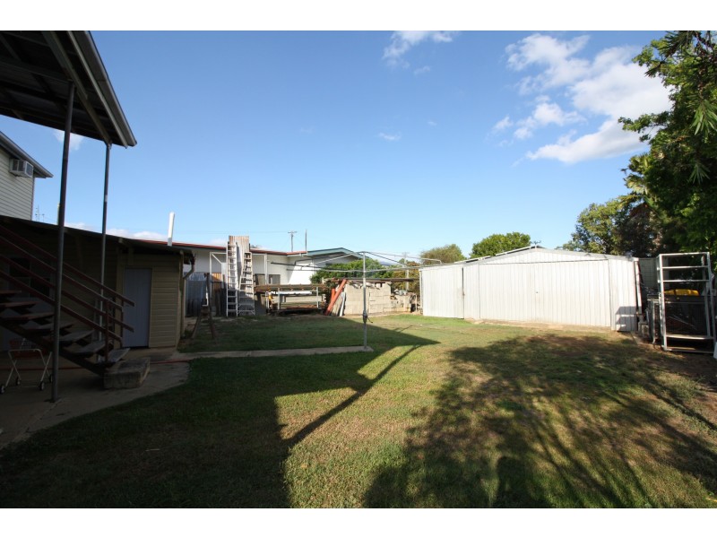 49 Walsh Street, Mareeba QLD 4880